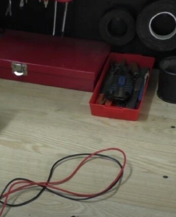 электроника, focusrite scarlett solo studio, зарядное устройство absaar модель 61263, focusrite scarlett 2 i 2, focusrite scarlett solo