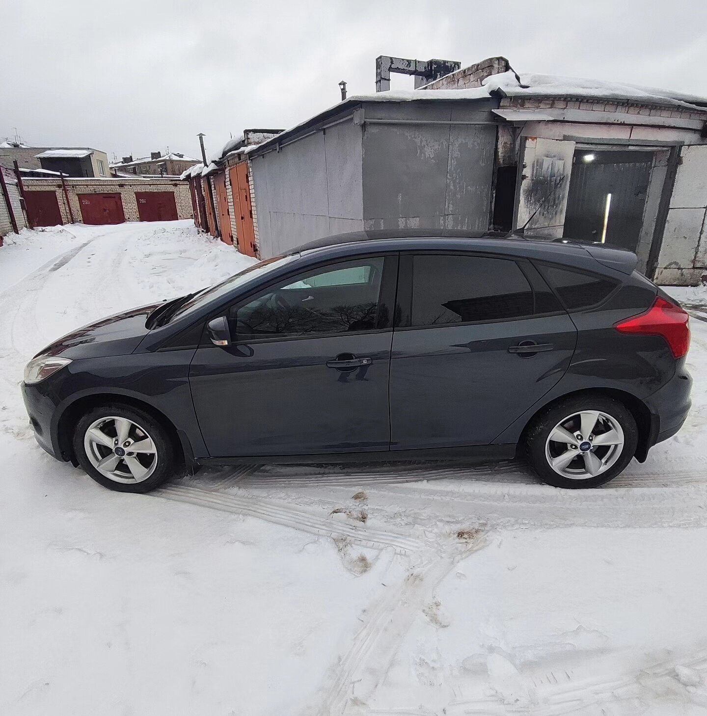ford focus 2012, серый форд фокус, черный форд фокус, focus ford, Ford Fiesta Mk6