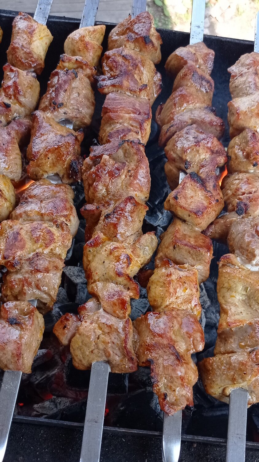 шашлык, шашлык из свинины, шашлыки на мангале, вкусный шашлык, мясо шашлык