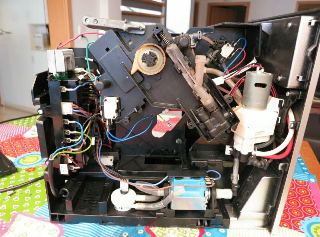 кофемашина bosch benvenuto, кофемашина автоматическая, кофемашина бош, кофемашина, сломалась кофемашина bosch