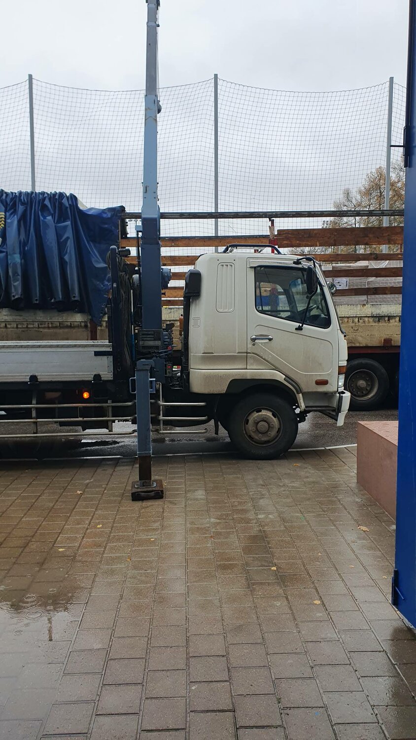 манипулятор, грузовик, nissan diesel, манипулятор hino, манипулятор 5 тонн