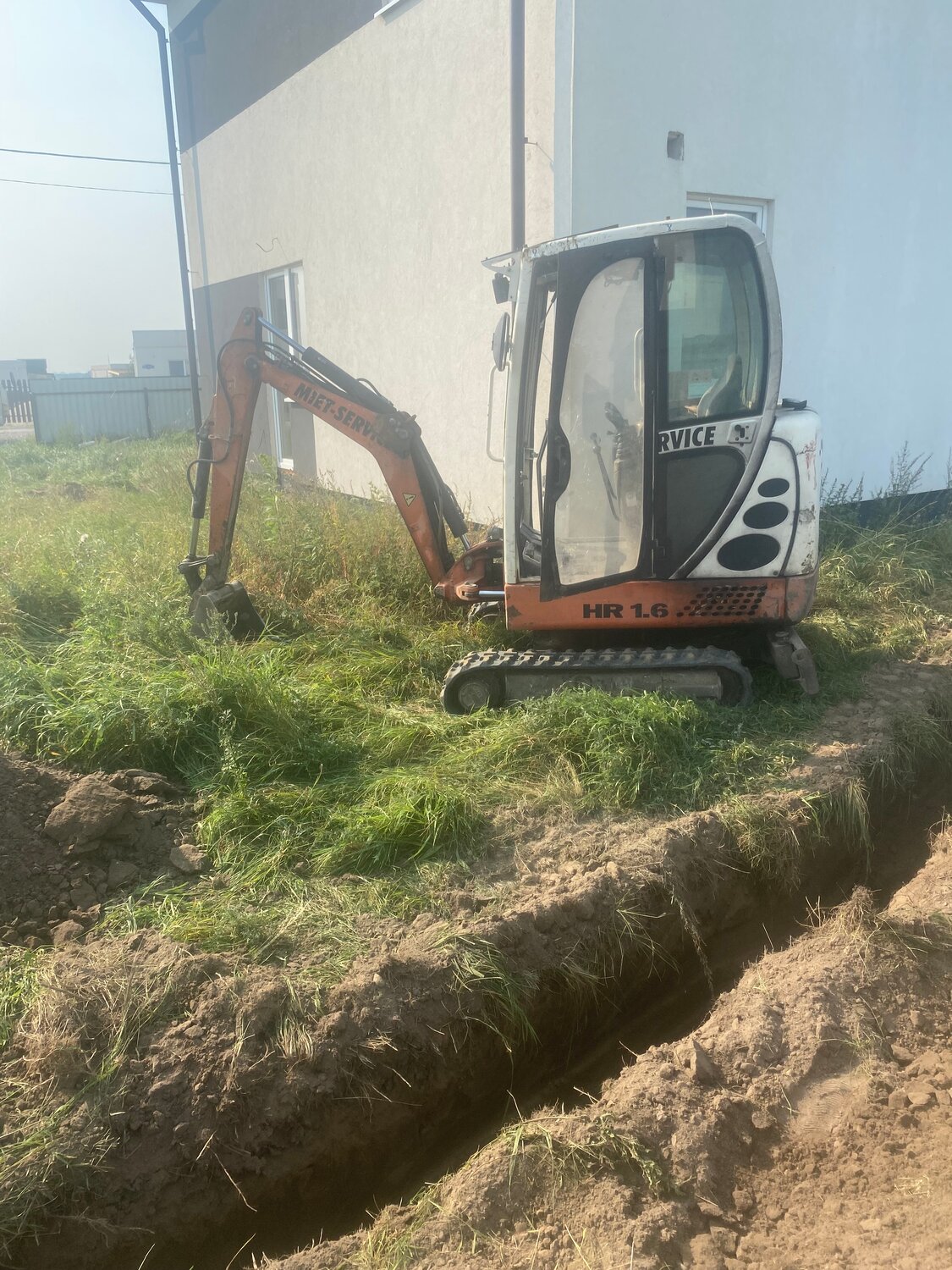 мини экскаватор, кубота мини экскаватор kx121, услуги мини экскаватора, копка траншеи, рытье траншеи