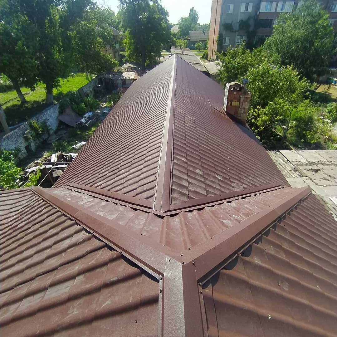 каскад металлочерепица вальмовая кровля, вальмовая кровля профлист, крыша конек, профлист крыша, кровля профнастил