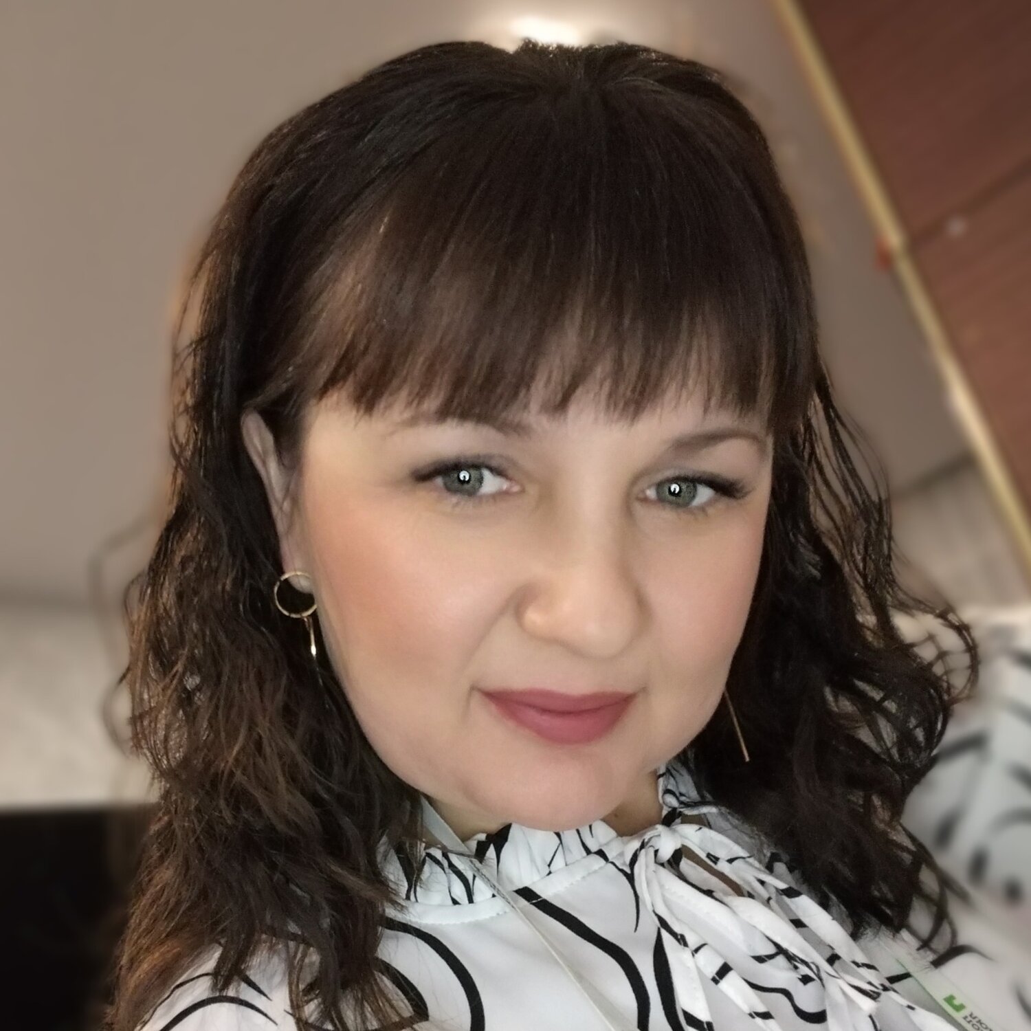 Яна Асанова