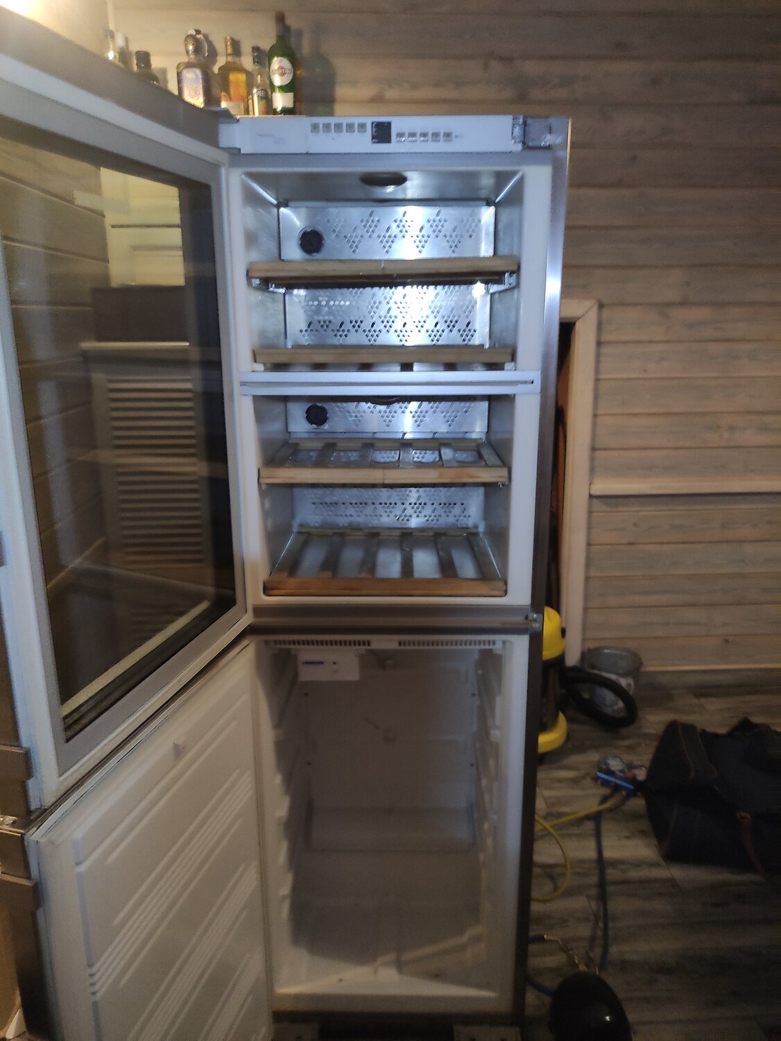 холодильник liebherr, встраиваемые холодильники liebherr, холодильники либхер, холодильник, холодильник либхер двухкамерный