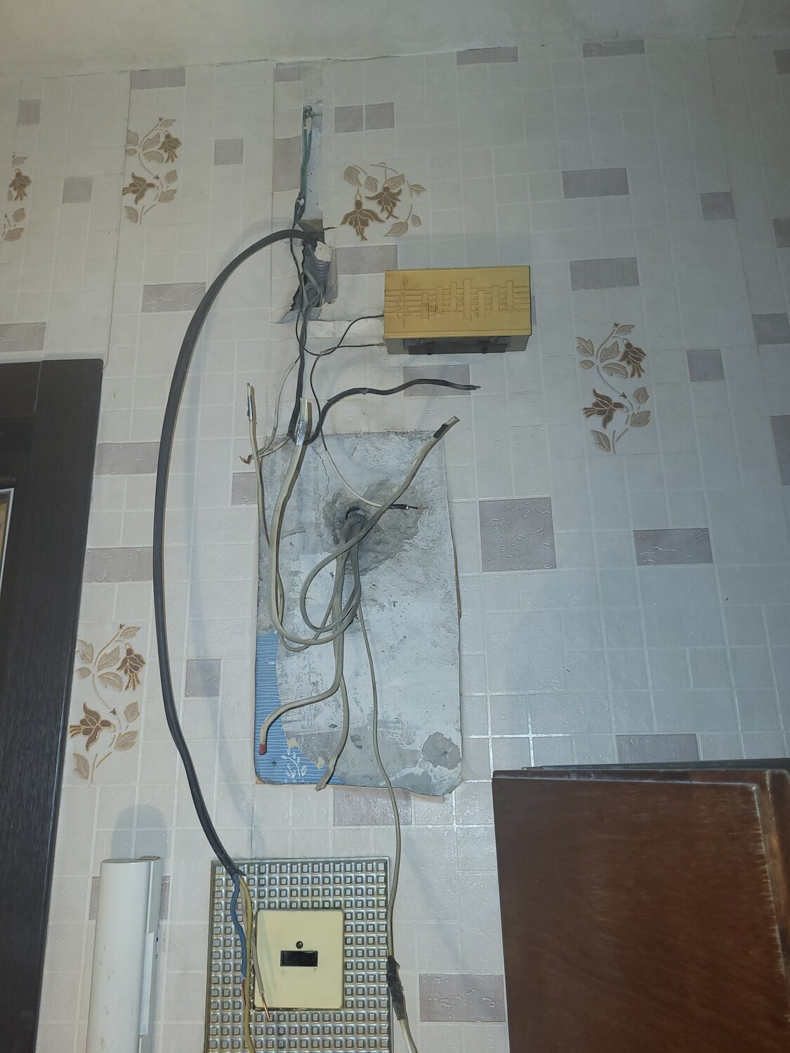 монтаж электропроводки, проводка в частном доме, электропроводка в квартире, электропроводка, электропроводка в доме