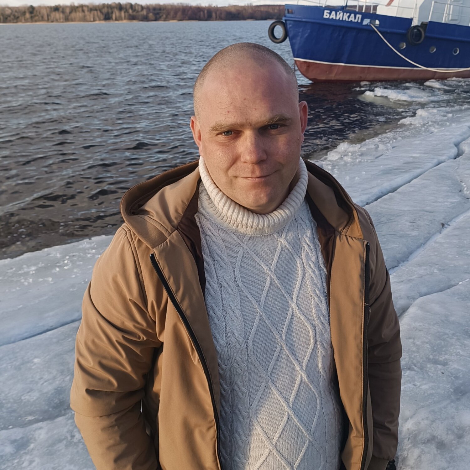 Павел Романов