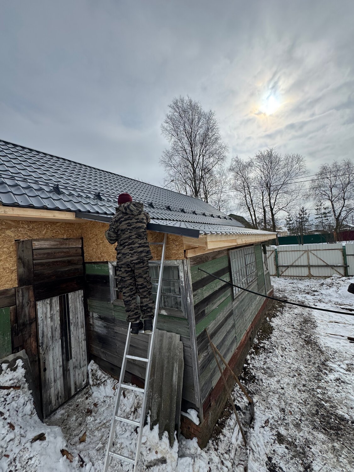 монтаж кровли, дом в, монтаж мягкой кровли, кровли, строительства дома