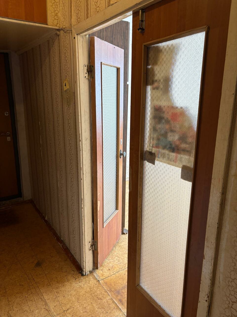 квартир, квартира в панельном доме, дверей, двери деревянные, 1 комнатные квартиры