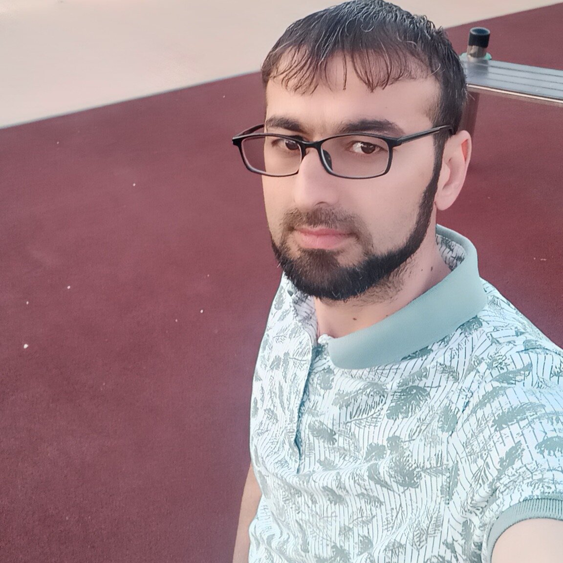 Джамшед Кодиров