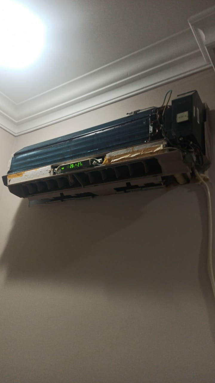 кондиционер, внутренний блок кондиционера, внутренний блок кондиционера fba50a9, кондиционер в разборе, внутренний блок сплит системы