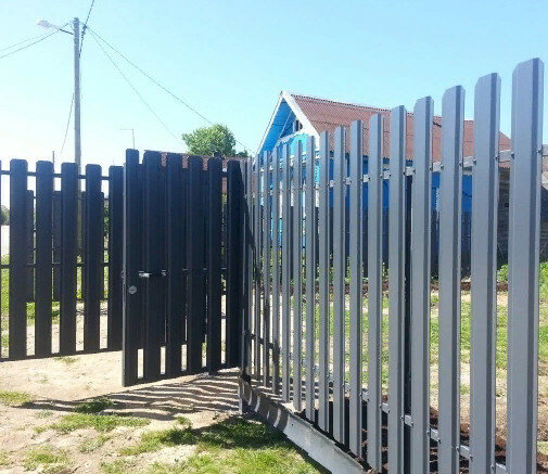 Забор из евро штакетника