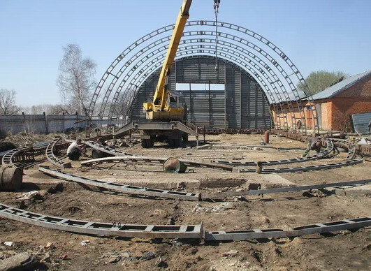 Демонтаж металлического ангара
