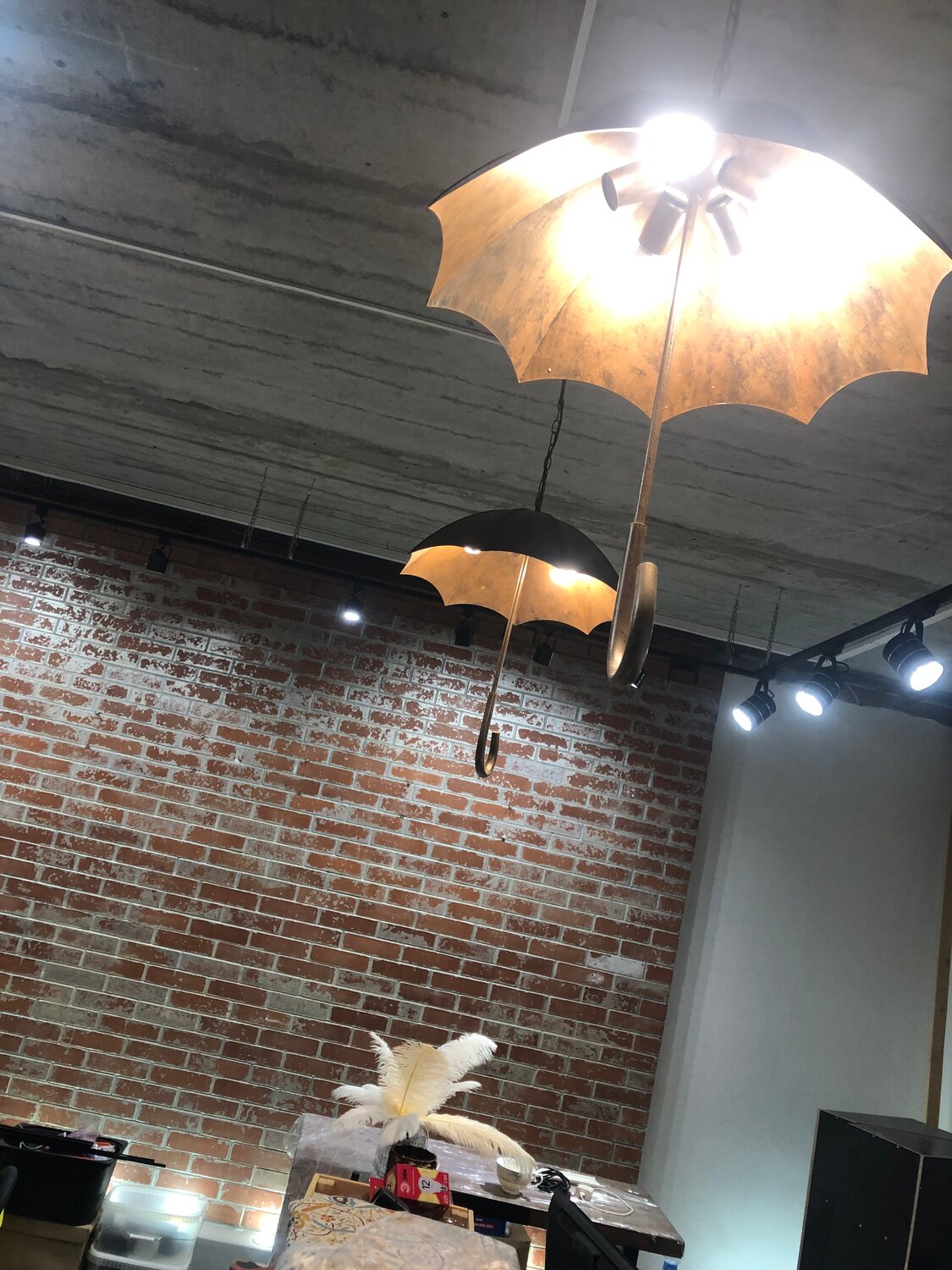 люстра зонт, светильник зонтик, люстра umbrella light, амбрелла торшер, подвесной светильник