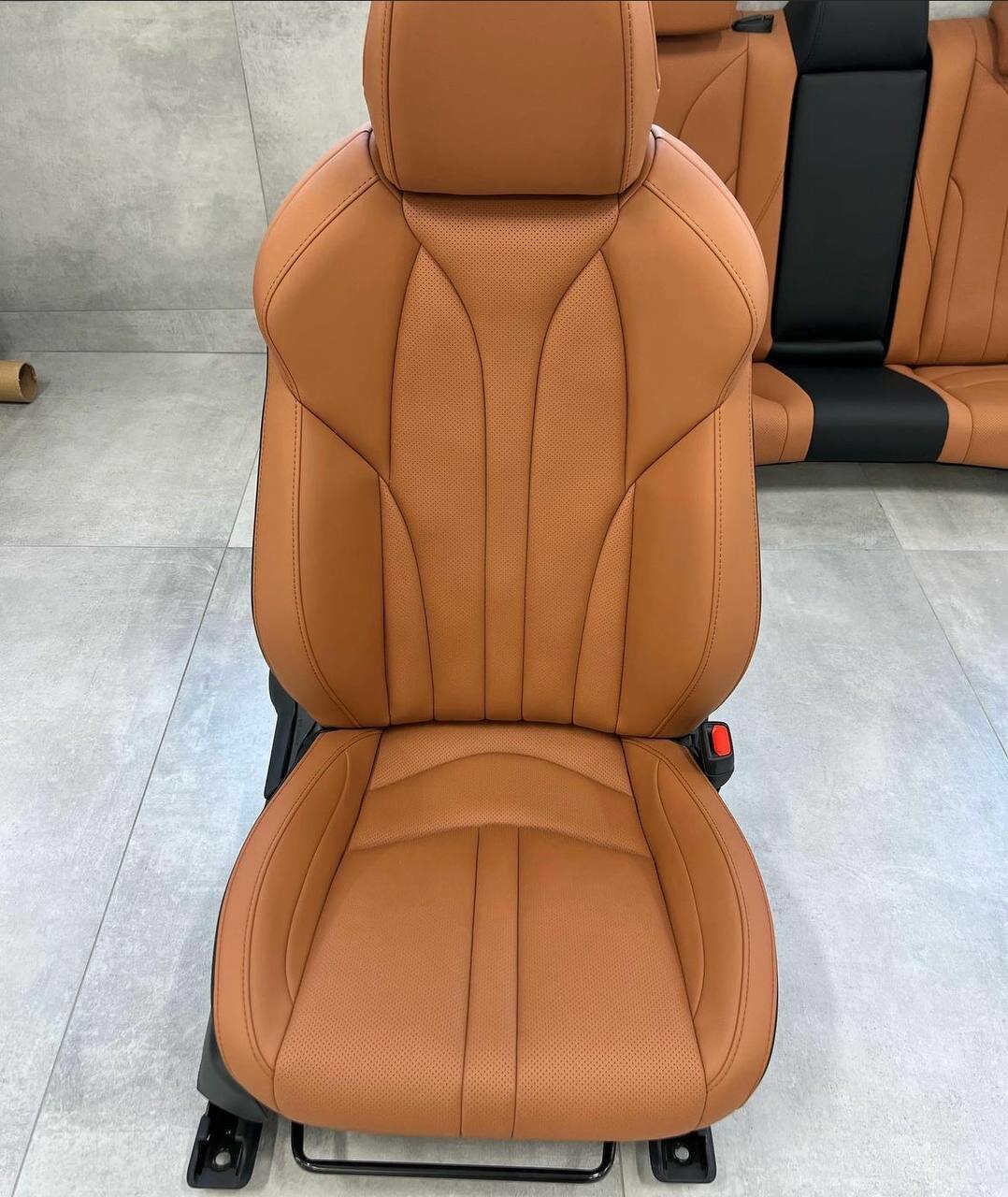 коричневый салон бмв, салон bmw x 6, индивидуал 8 bmw g14 interior, bmw x4m 2020 салон, салон бмв х 6