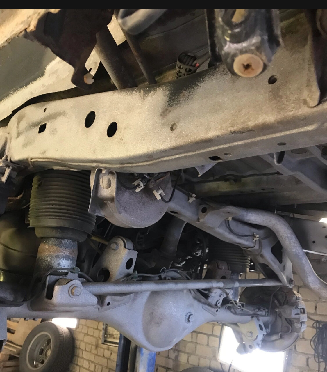 днище прадо 120, тойота ленд крузер прадо 150, toyota land cruiser prado 120, задняя подвеска тойота ленд крузер прадо 150, land cruiser prado 120