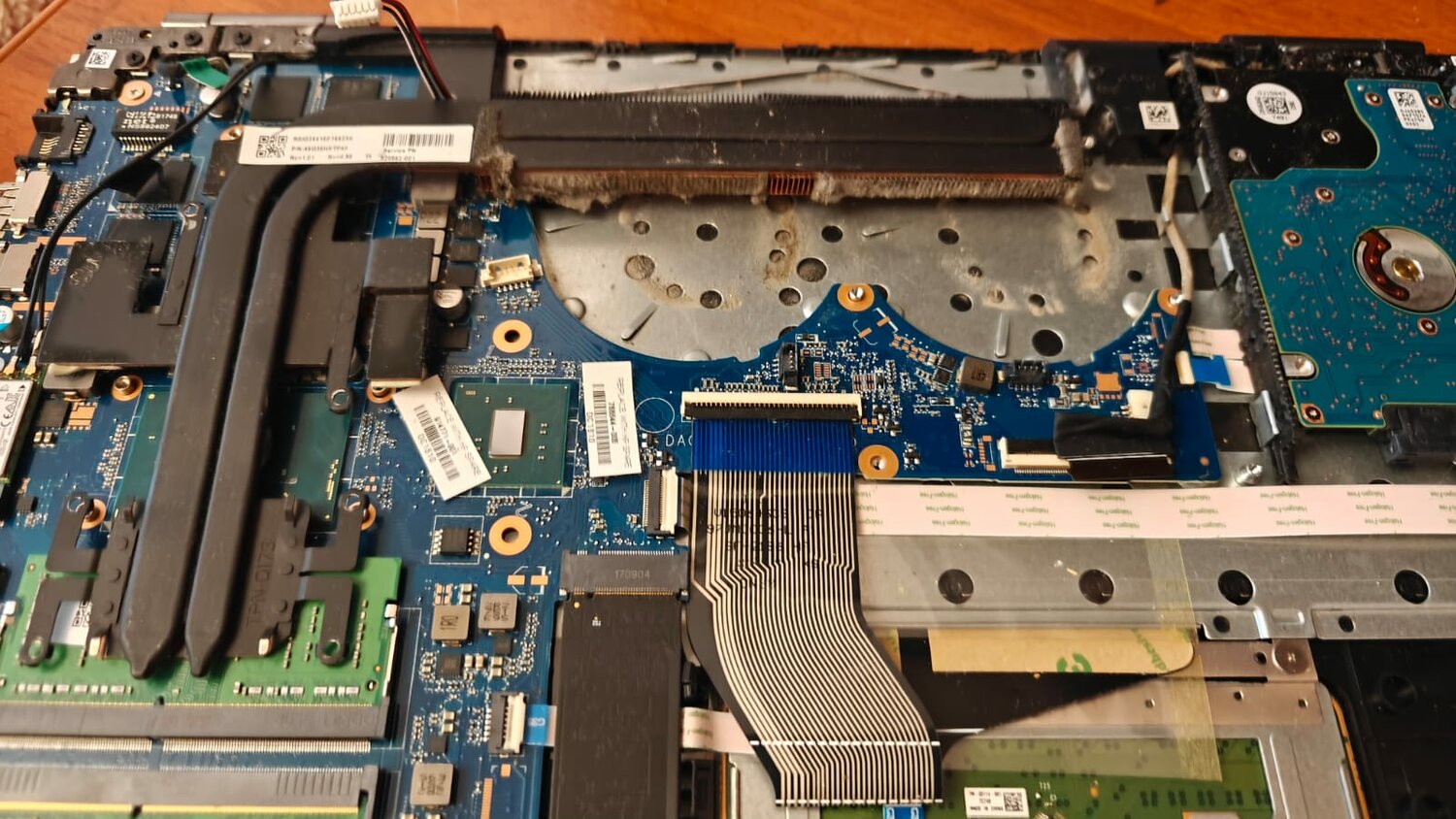 материнская плата ноутбука, в ноутбуке, hp 250 g6, компьютер, плата ноутбука