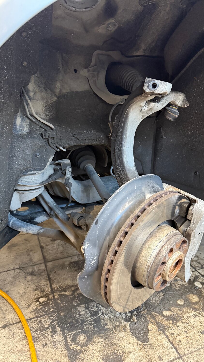 ауди ку7 передняя подвеска, многорычажная подвеска пассат б5, передняя подвеска ауди а 4, передняя подвеска пассат б 5, подвеска ауди а 4