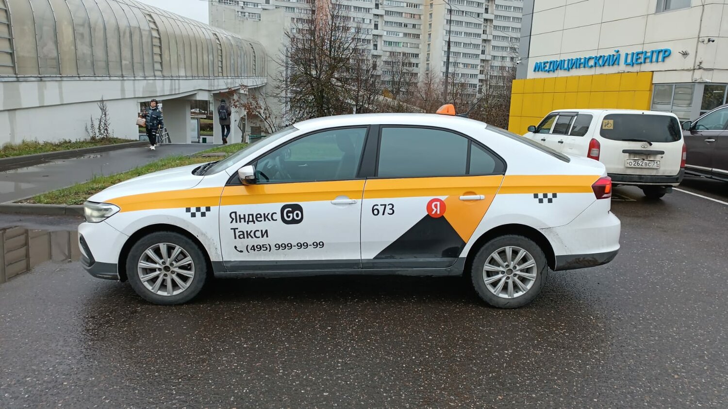 машина такси яндекс, volkswagen polo седан такси, volkswagen polo такси, такси в москве, такси