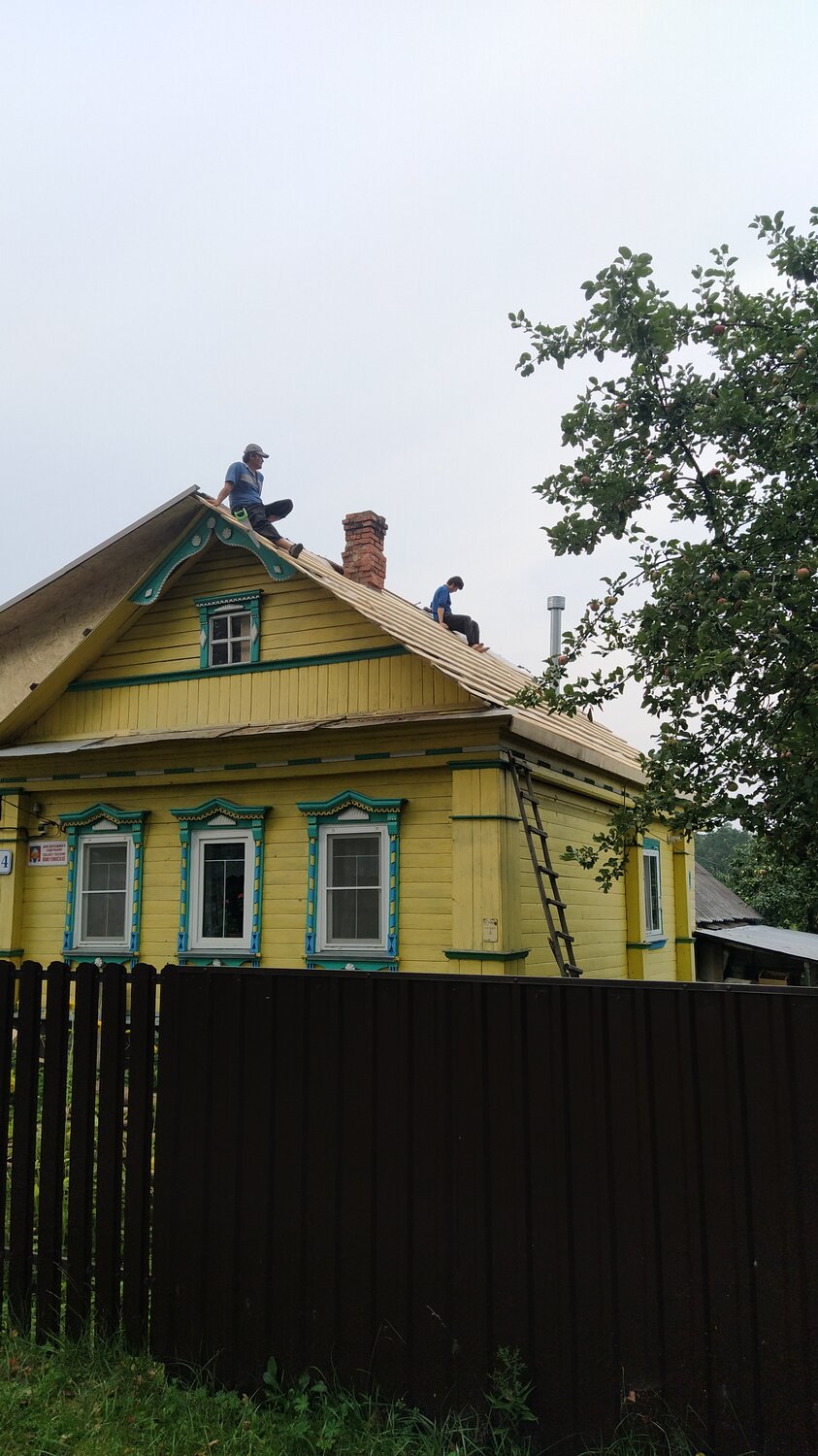реставрируемый старый дом, реконструкция старых домов, дома в деревне, дом, реконструкция старого деревянного дома