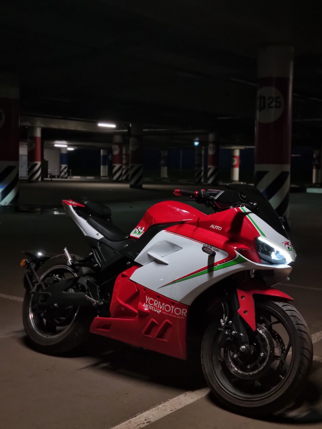 мотоцикл, электрические мотоциклы, мотоцикл новый, электромотоцикл панигале, мотоциклы спортивные