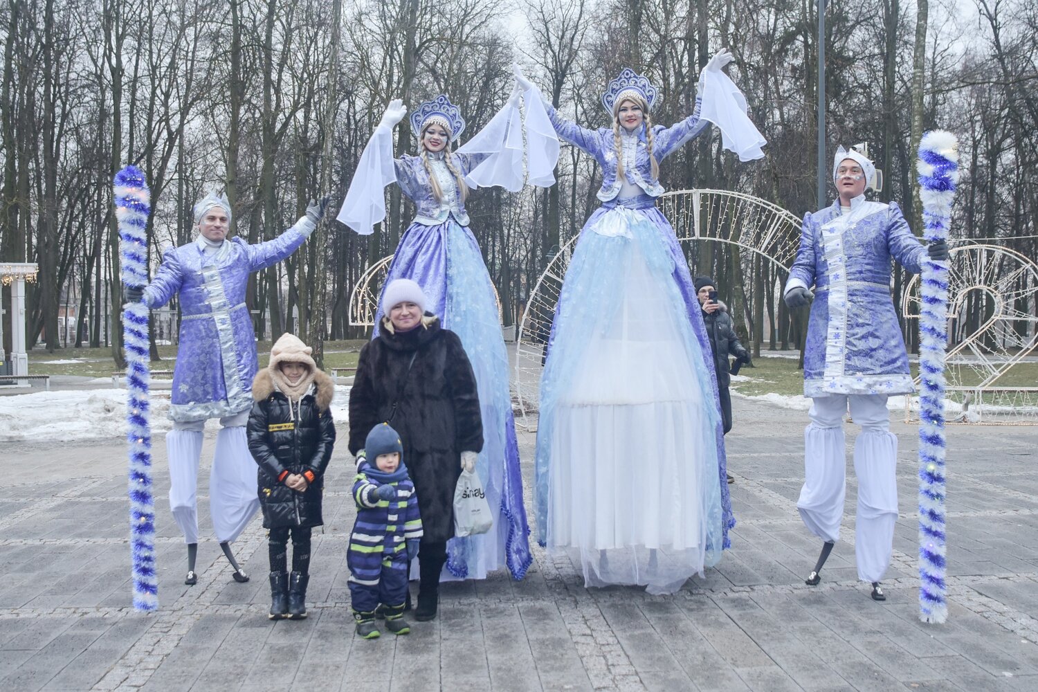липецк масленица нижний парк, масленица в парке, пенза масленица парк белинского, новогодний карнавал, новогодний парк