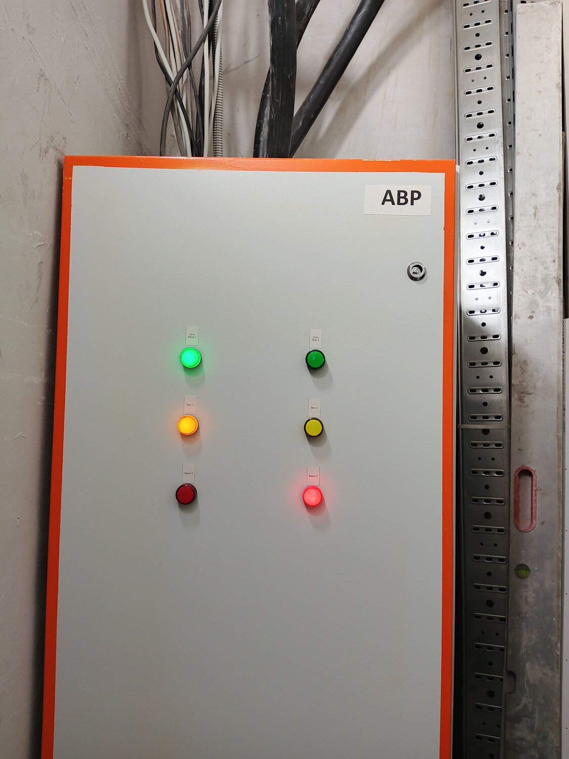 шкаф управления, щит управления, шкаф авр, шкаф управления насосами, шкаф автоматизации