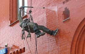 промышленный альпинизм, гидрофобизация фасада, высотные работы промышленный альпинизм, промышленные альпинисты, гидрофобизация кирпичной кладки