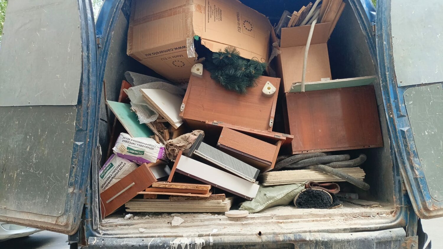 утилизация старой мебели, вывоз строительного мусора, вывоз старой мебели, вывоз старой мебели из квартиры, вывоз мебели