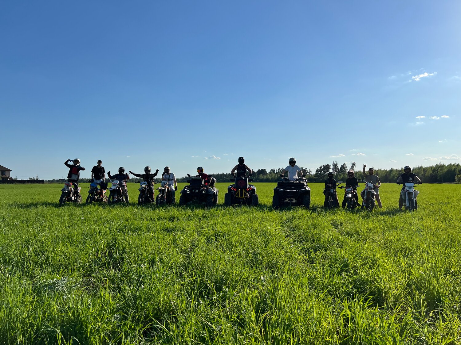 катание на квадроциклах, квадроцикл cfmoto, прокат квадроциклов, фотографии квадроцикла, квадроцикл и снегоход