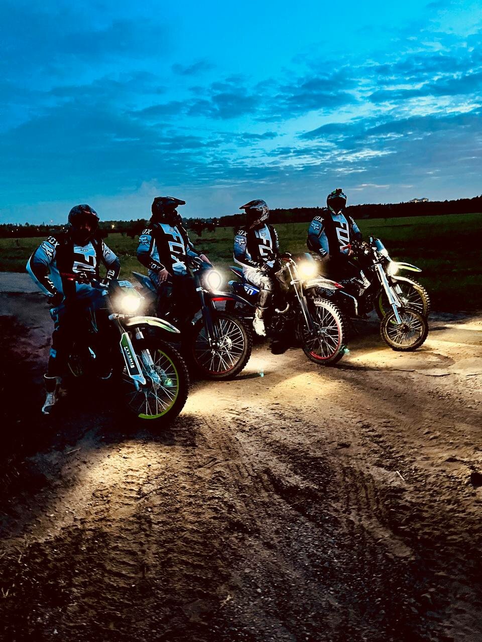 мотоцикл, внедорожные мотоциклы, кроссовые мотоциклы, мотокросс мотоцикл, про эндуро