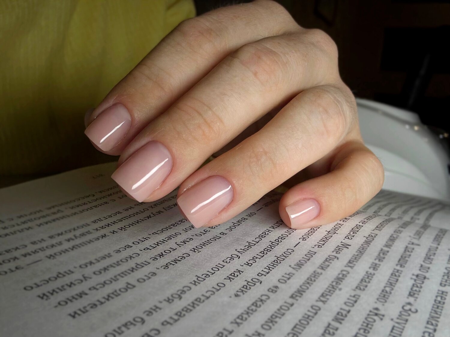 ногти, маникюр 💅, естественный маникюр, маникюр нюд, нюдовые маникюр