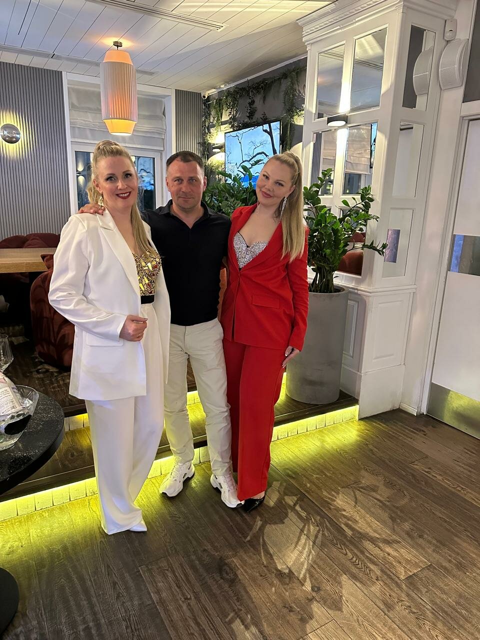 костюм с брюками, костюм женский, брючной костюм, костюм, белый брючный костюм женский на свадьбу