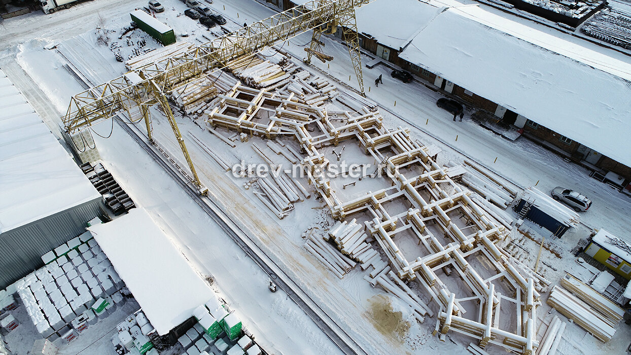 Строительство сруба из бревна