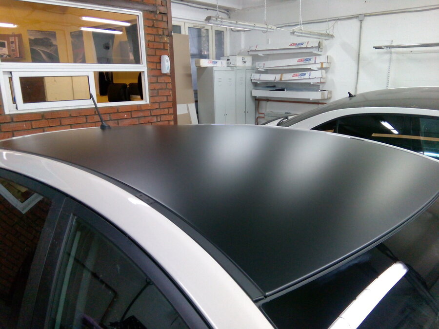 Оклейка крыши автомобиля пленкой
