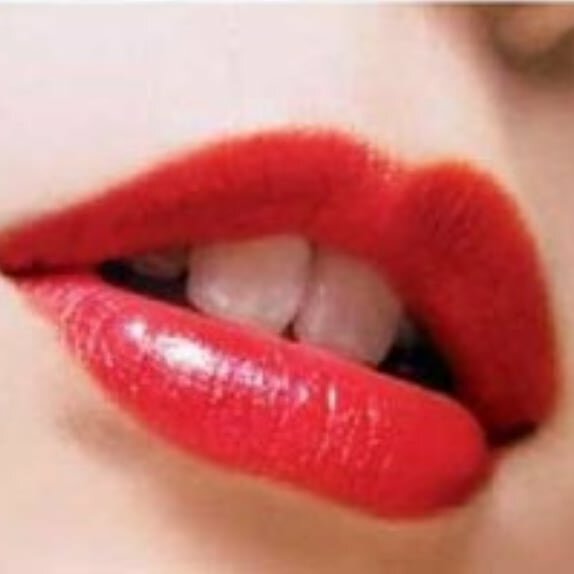 красные губы, накрашенные губы, red lips, помада, насыщенно красные губы