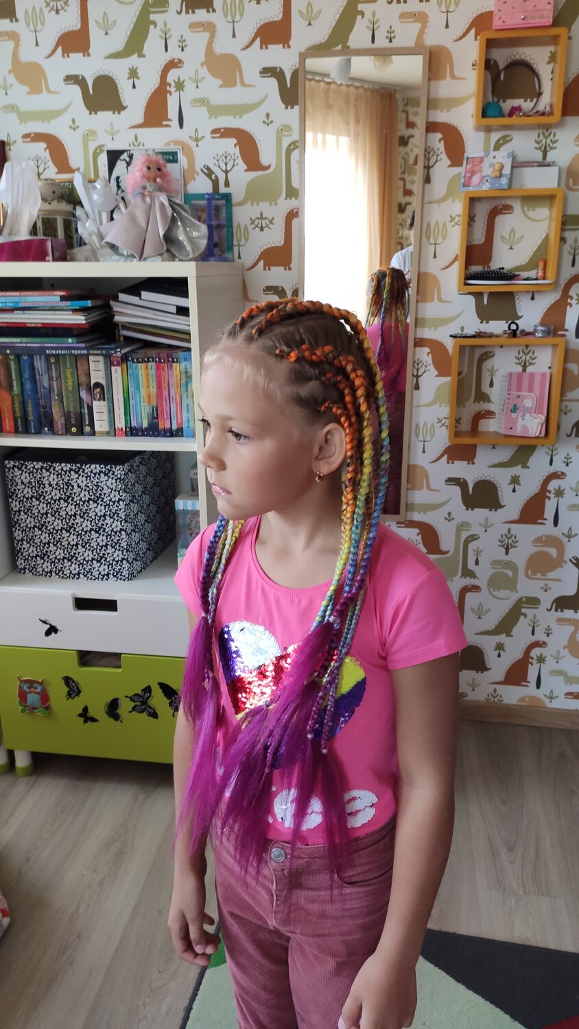 детские прически с канекалоном, косы с канекалоном девочкам, девочка, косички для девочек, плетение кос