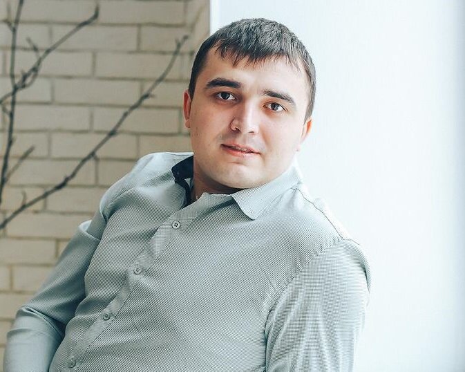 Максим Юрьевич Ч.