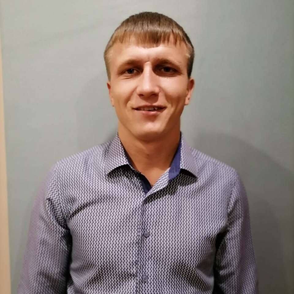 Дмитрий Сергеевич Захаров