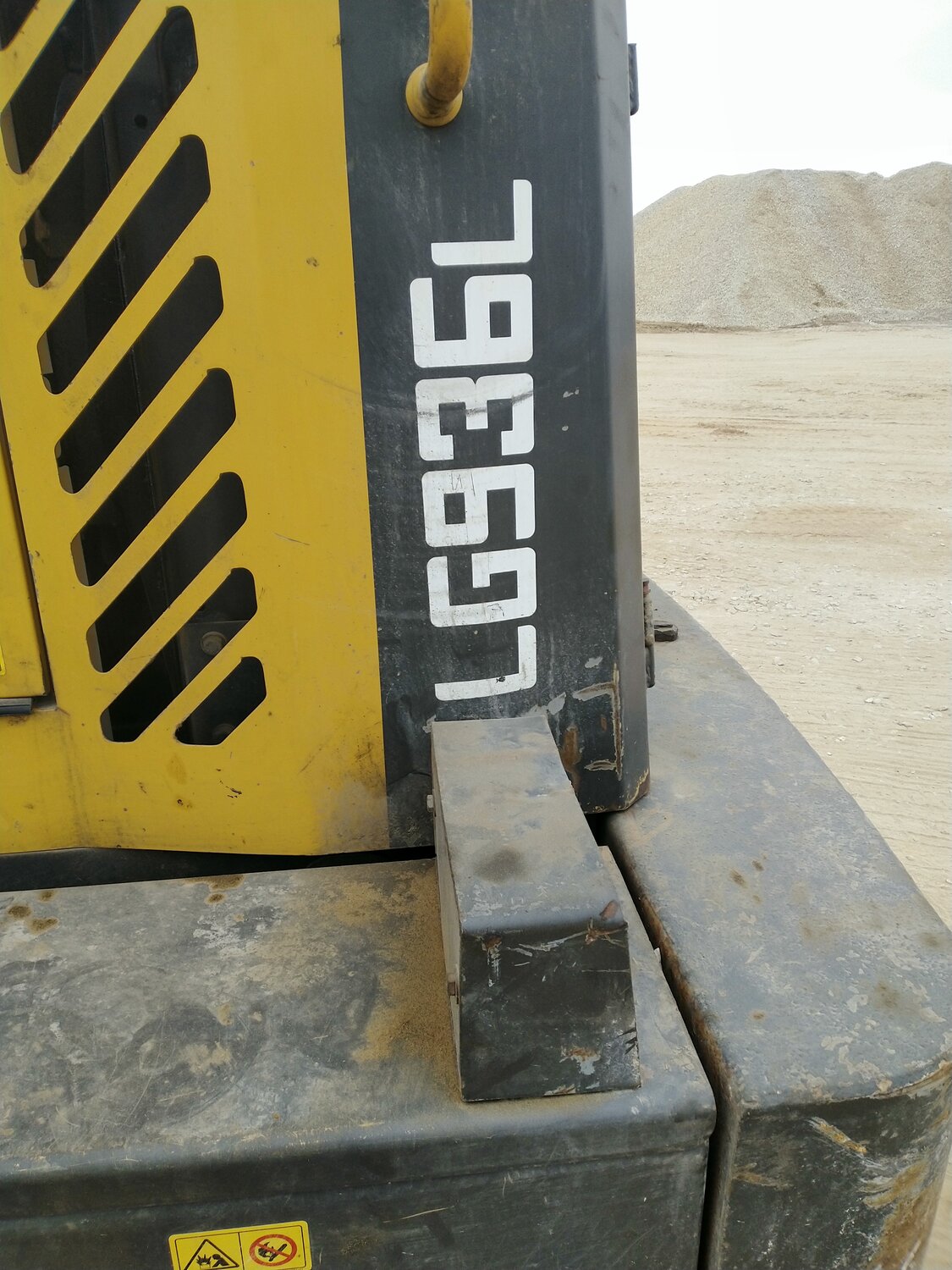 вилочный погрузчик, спецтехника, гидромолот s330, погрузчик jcb, оборудование