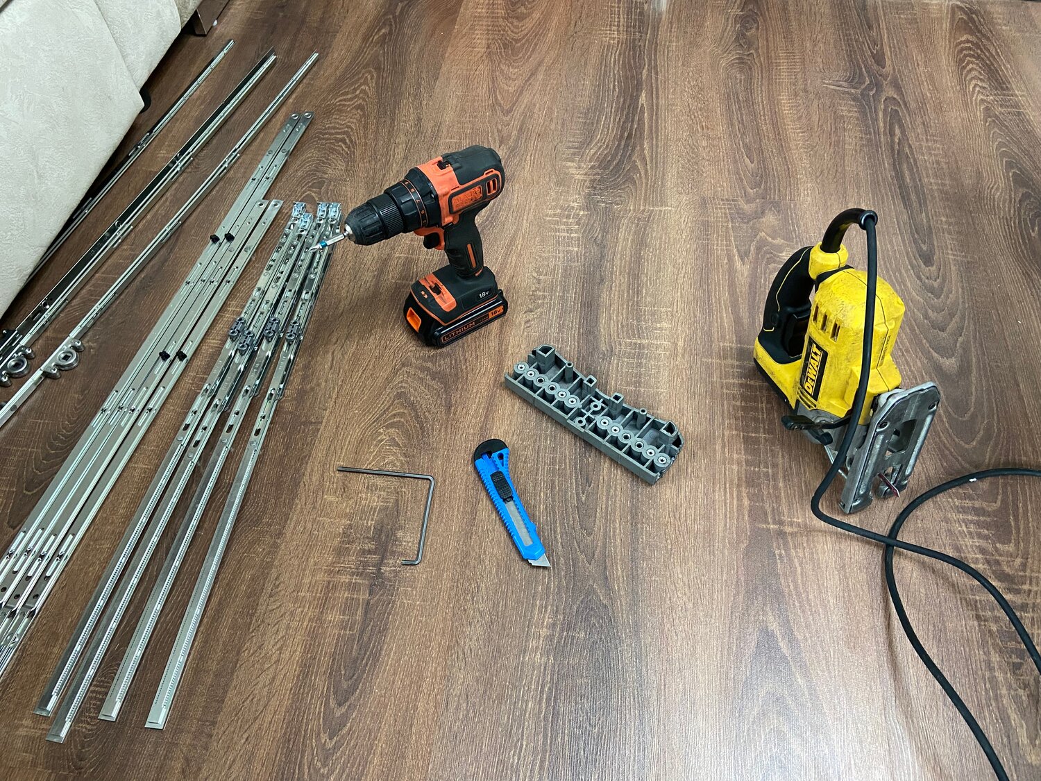 deko шуруповерт 20v, шуруповерт black&decker bdcdc18k, аккумуляторная дрель шуруповерт, дрель шуруповерт, шуруповёрт дрель аккумуляторный блэк деккер 18в цена в леруа мерлен