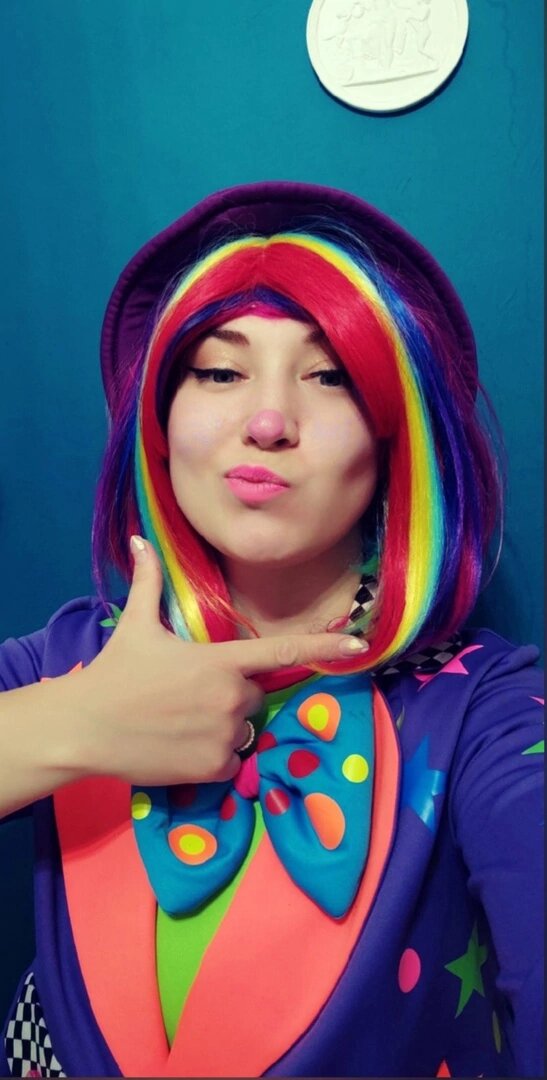 сюрприз, lealollyrainbow слив, праздник, лаура аниматор, девушка