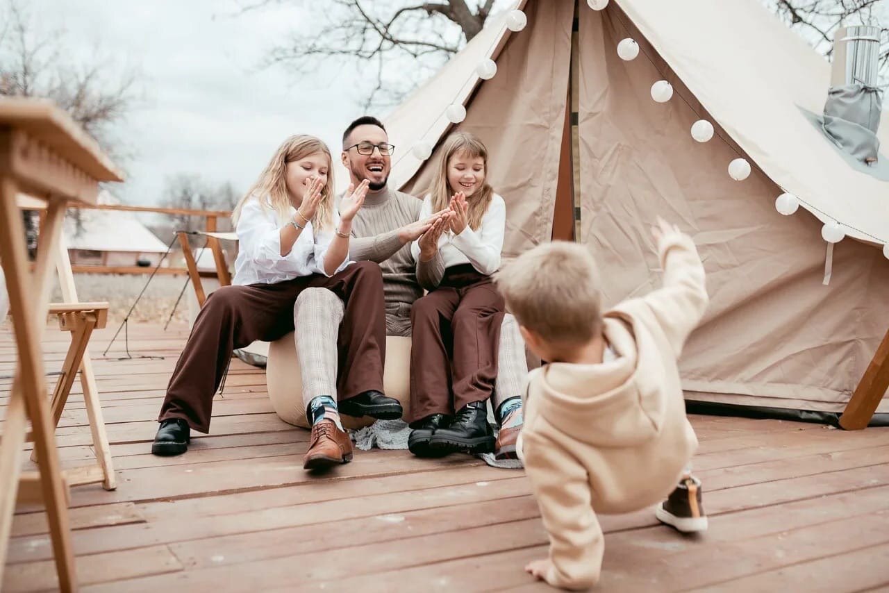 фотозона семья на пикнике, семейный, для всей семьи, семья, счастливая семья