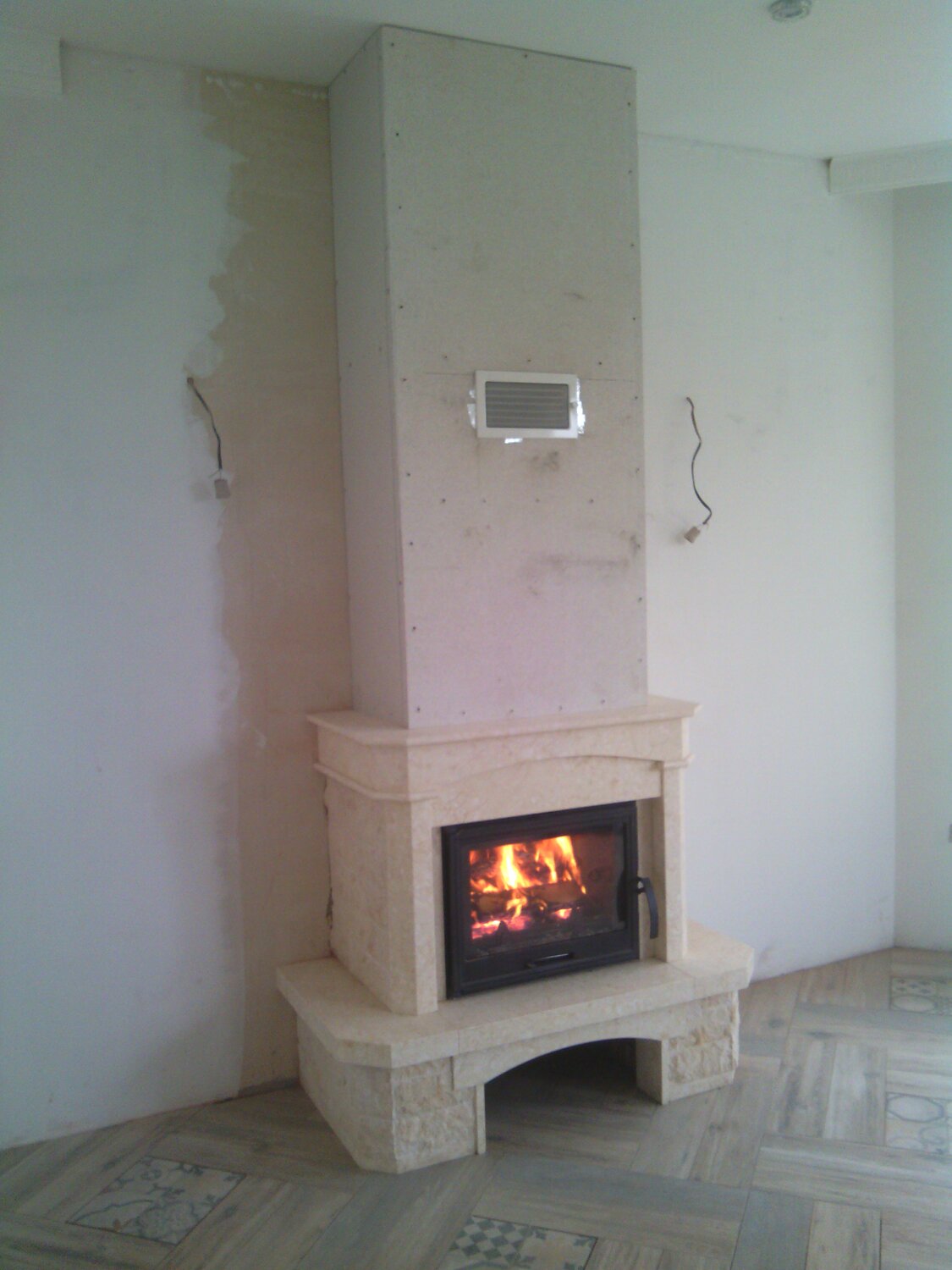 Облицовка камина