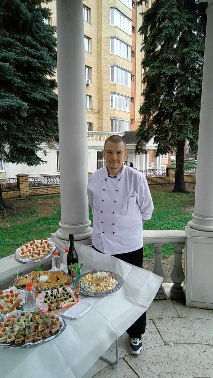 Антон Б.