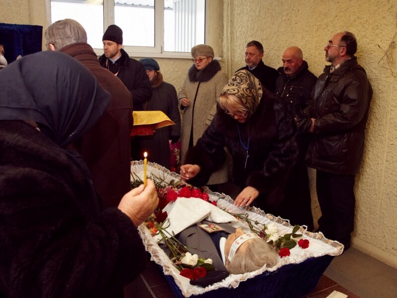 похороны, отпевание, похороны семьи, похороны женщин, отпевание погибших