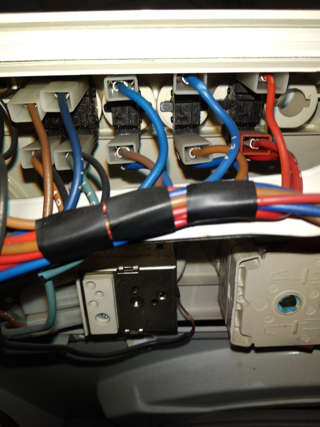 деталь, powerman back pro 600 трансформатор, конденсатор сетевого фильтра сф1, преобразователь 12 220 из бесперебойника back pro 400 plus, сигнализация toyota камри