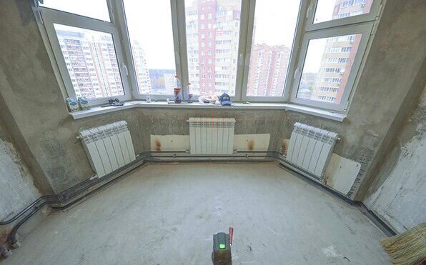 радиаторы отопления для эркера, батареи в п44т, отопление эркер полипропилен, квартира, комната