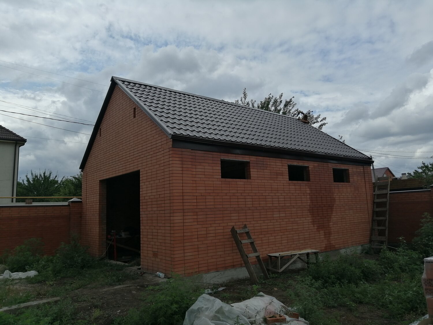 гараж из кирпича, баня из силикатного кирпича, кирпичный сарай с мансардой, князево уфимский район, дома из мелеузовского кирпича