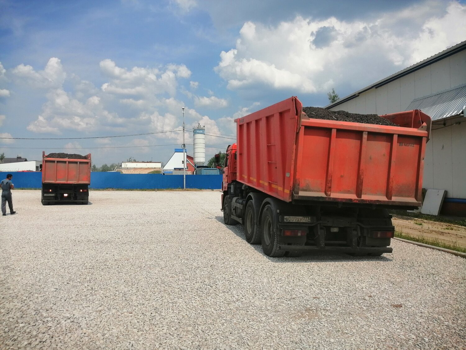 камаз tipper 6520, камаз 6520 груженный песком, камаз 6520 20, кузов маз 6516, камаз 6520 фургон